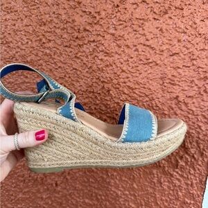 MATISSE Blue Denim Ankle Strap Espadrille Heels Wedges Bohemian Size 9 Beach